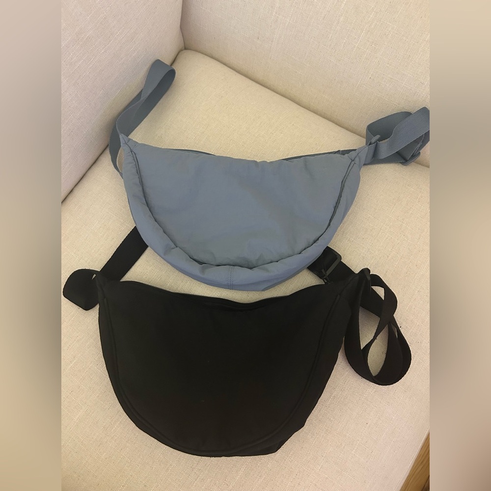 VALUE SET Uniqlo Round Mini Shoulder Bag - Black and Blue